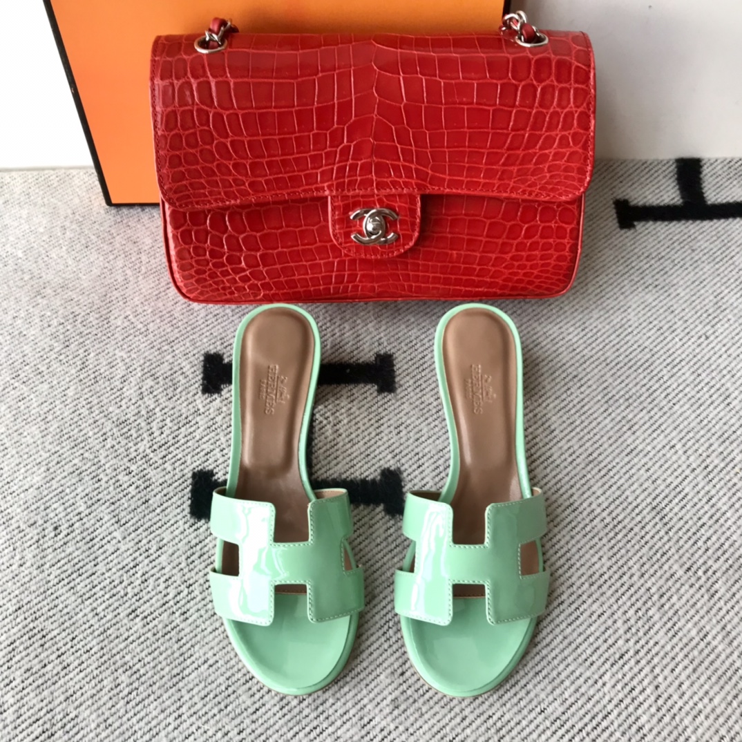 에르메스 올수공 오아시스 슬리퍼 샌들 페이던트 19